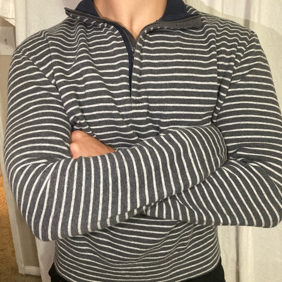 Nautica quarter zip, New Condition, M - Picture 3 of 5